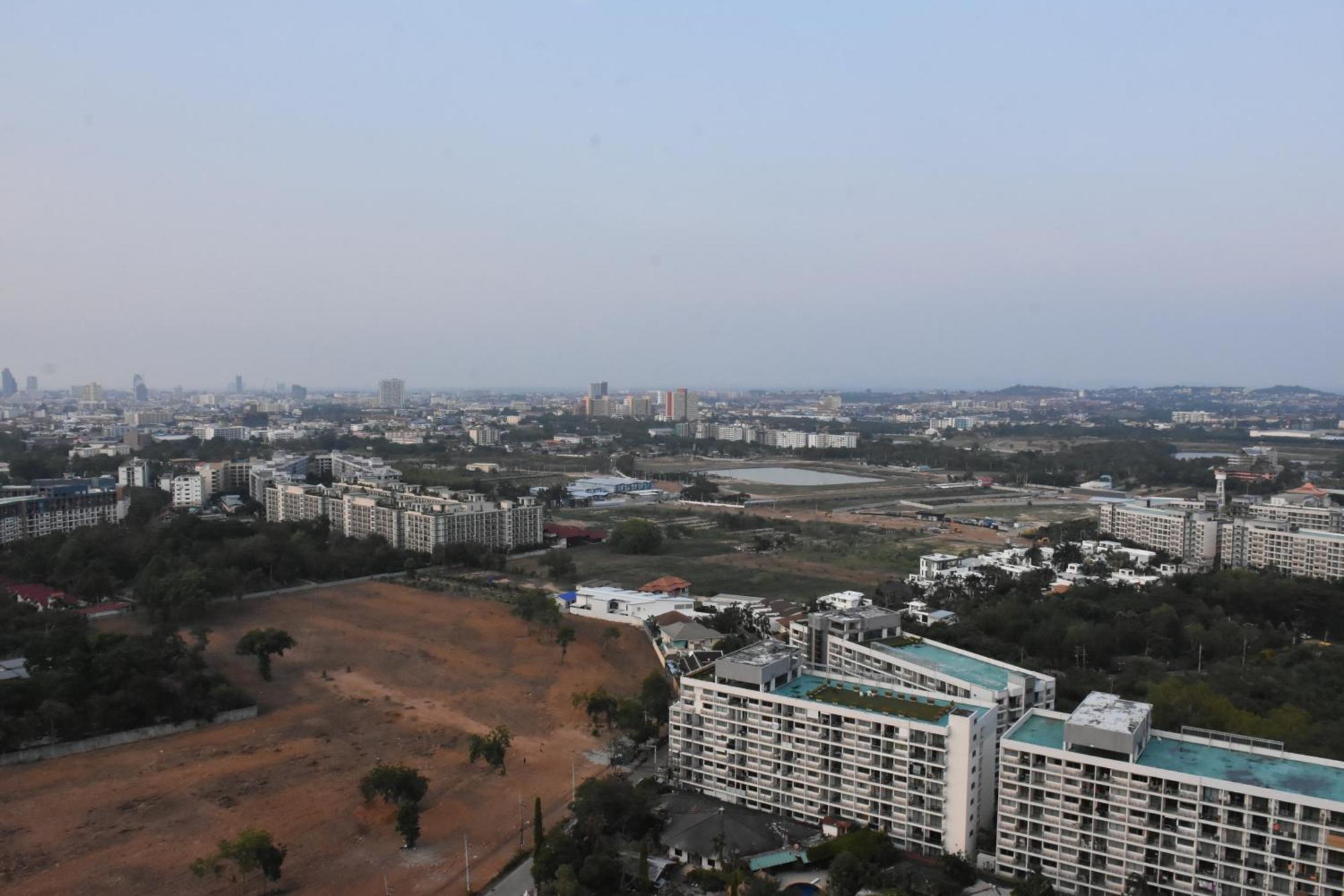 Dusit Grand Condo View Jomtien Beach Rum bild